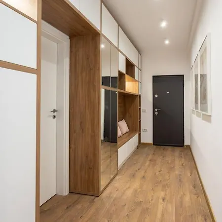 Daire Stylish Magheru Bükreş